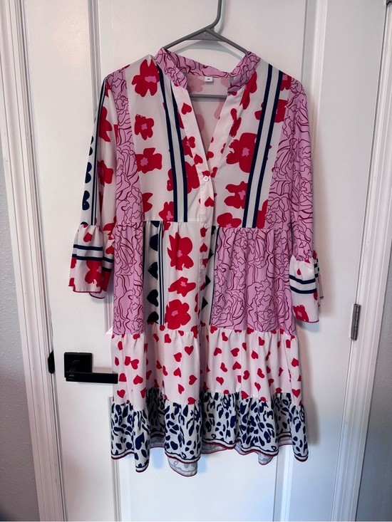 Dresses & Skirts - Women’s Pink & Red Floral Tiered Dress